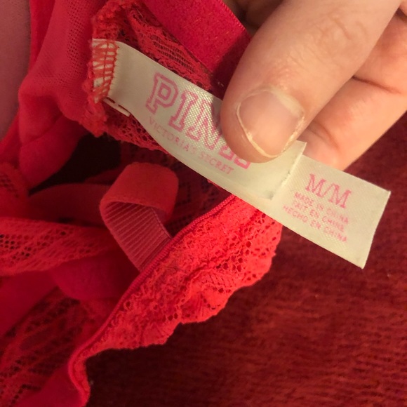 Bras - Picture 2 of 3